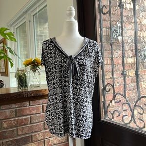 Liz Claiborne Top Size L